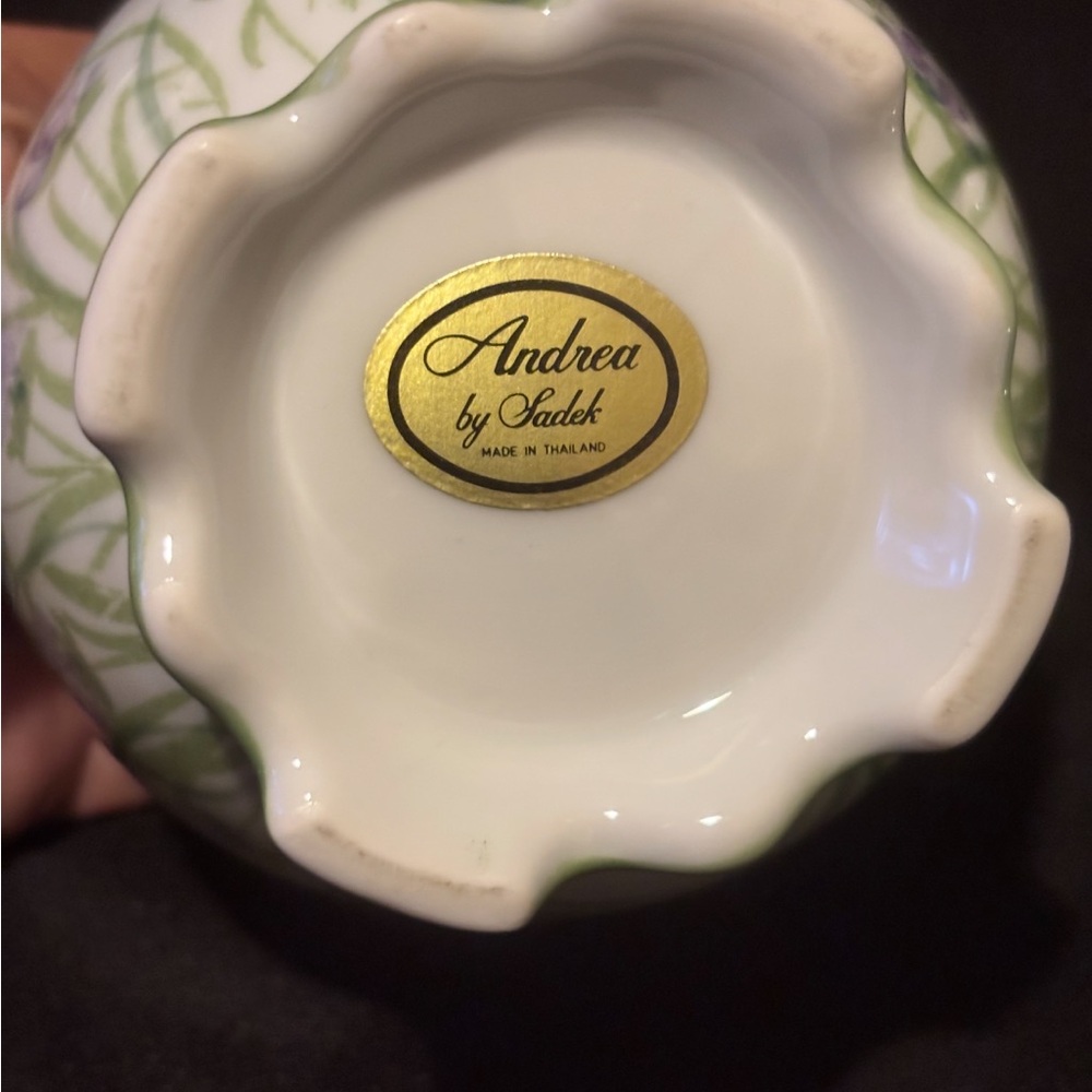 Andrea by Sadek Cream and Sugar Set. Flowers Design - Picture 5 of 11